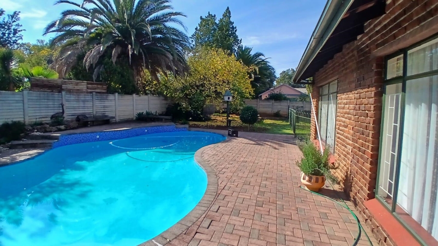 5 Bedroom Property for Sale in Universitas Free State